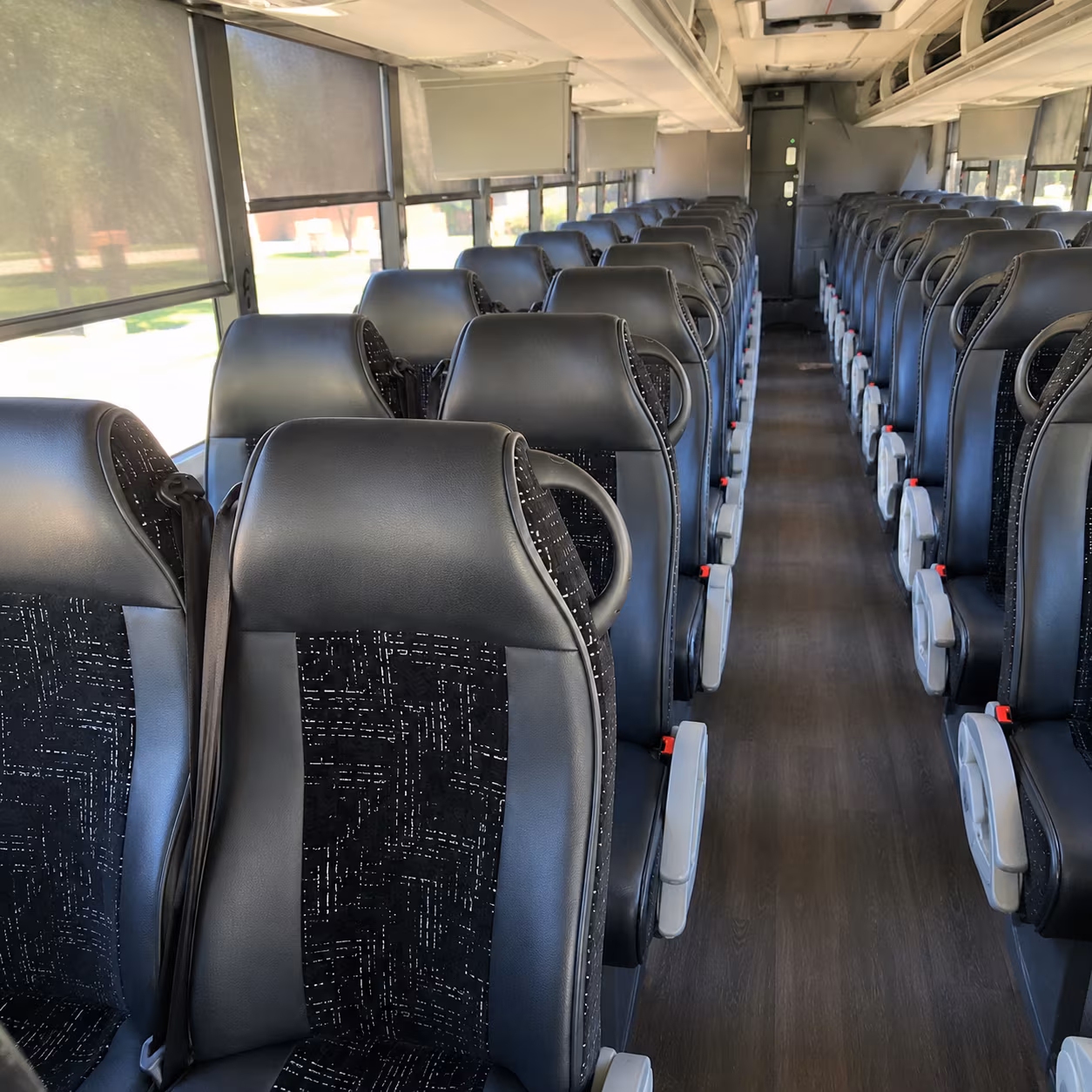 book a bus for your next prom 4