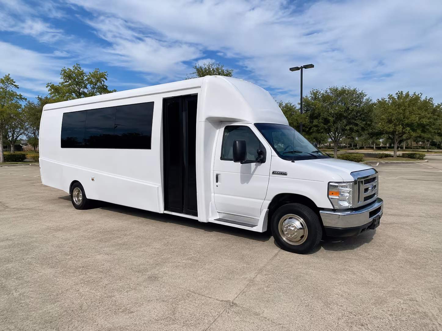 bus rentals for evening convention events receptions and offsite dinners in orange
